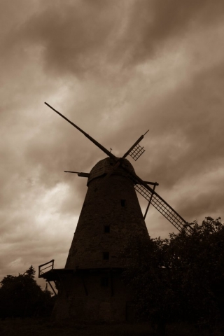windmill in need of repair